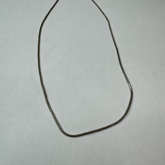 Unbranded Jewelry - Sterling Silver 925 NECKLACE Italy Traditional Snake Chain 18 Inches 1mm Thick